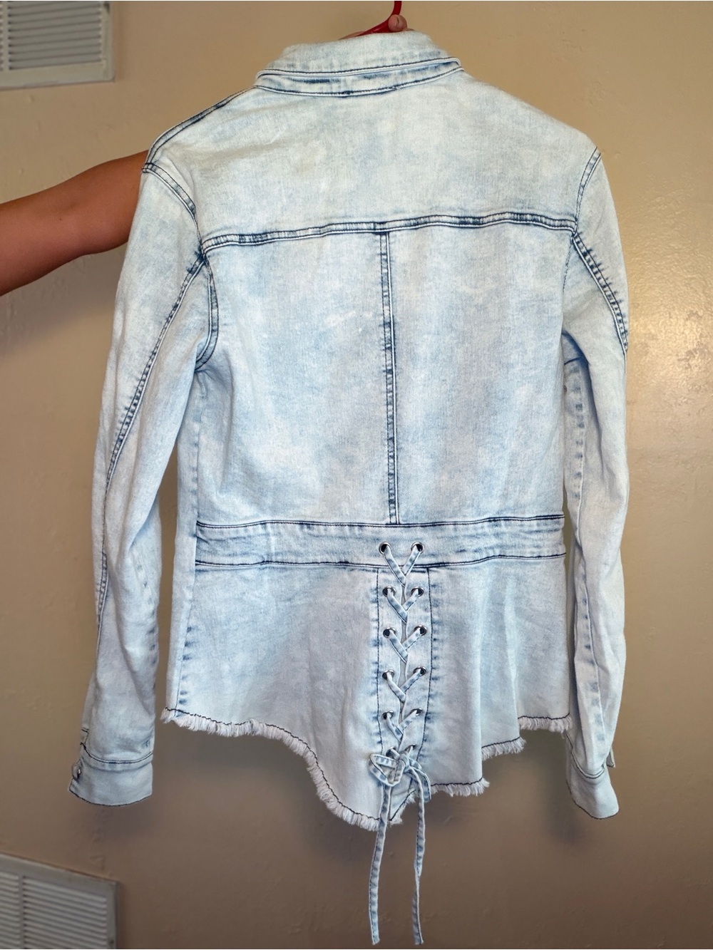 VENUS Lace Up Light Blue Washed Denim Zip-Front Jacket Very Stretchy